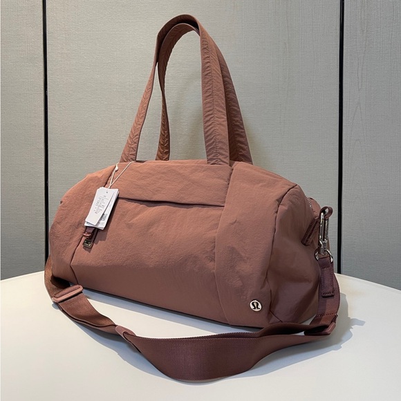 lululemon athletica Handbags - Lululemon On My Level Barrel Duffle 16L Yoga Gym Spiced Chai Vacation Travel Bag